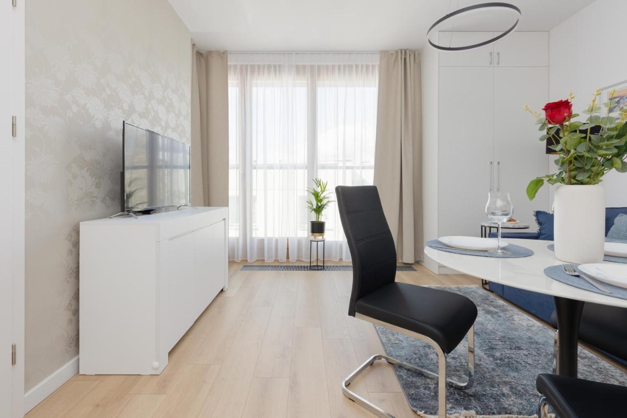 Warszawa Śródmieście Bonifraterska Apartments by Renters Exterior foto